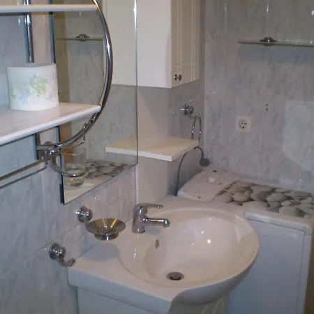 House Novi Vindolski *
